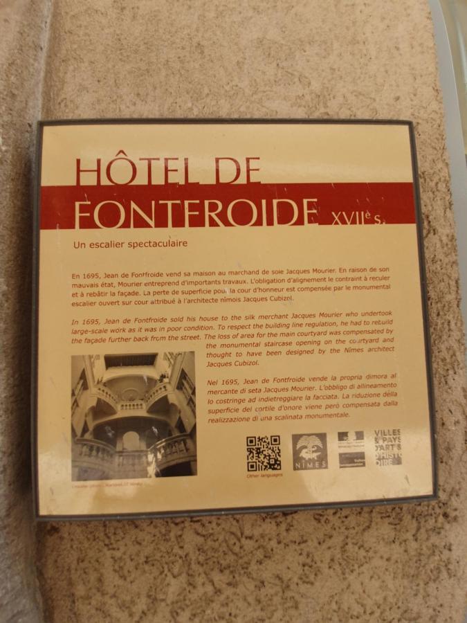 Au Coeur Du Centre Historique - Immeuble Classe - Terrasse - Climatise Ним Экстерьер фото